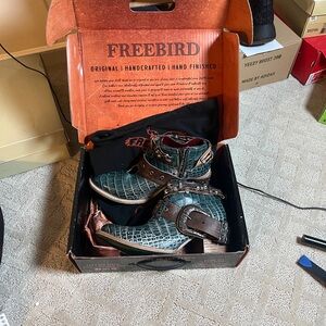 Freebird Ankle Boots - Teal and Brown
